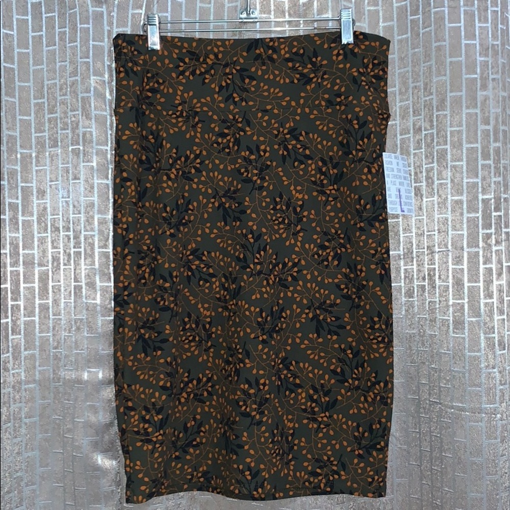LuLaRoe Cassie Skirt L